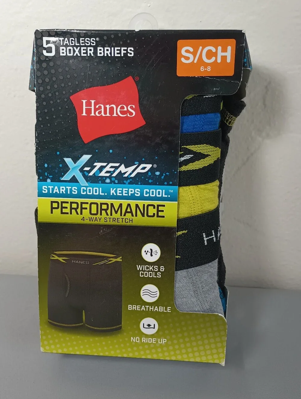 Hanes Boys' Tagless X-Temp Performance Boxer Briefs Underwear